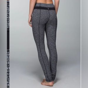 Lululemon Skinny Groove Pant